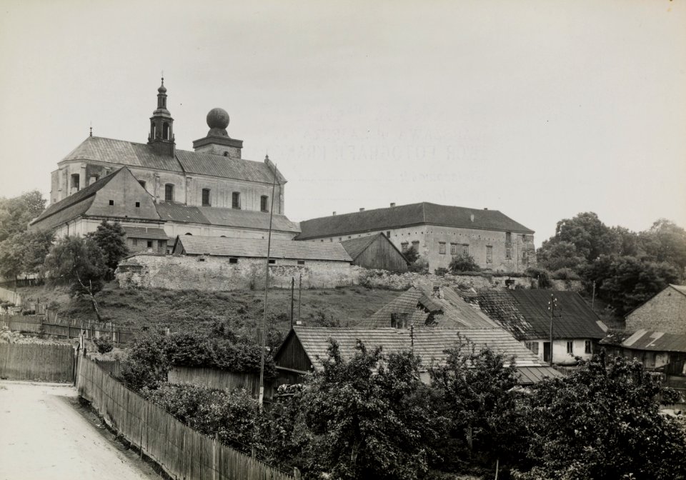 Miechow, kosciol i klasztor bozogrobcow ca 1936 (66229761)