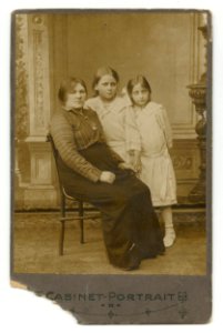 MMŁ, fotografia portret., „Cabinet Portrait”, I-742-AWERS