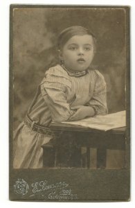 MMŁ, fotografia portret., „E. Langer”, I-2475-AWERS