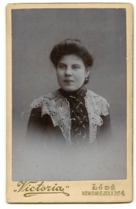 MMŁ, fotografia portret., „Victoria”, I-31-AWERS