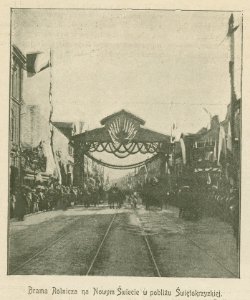 Najjaśniejsi Państwo w Warszawie Brama Rolnicza na Nowym Świecie w pobliżu Świętokrzyskiej Podług fotogr. E. Troczewskiego (79477)