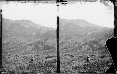 MOUNTAIN RANGE NEAR CASTLE VALLEY & FICH LAKE, ALTITUDE 11575 FEET ABOVE SNOW LINE FROM VOLCANIC PEAK, WASATCH... - NARA - 523953