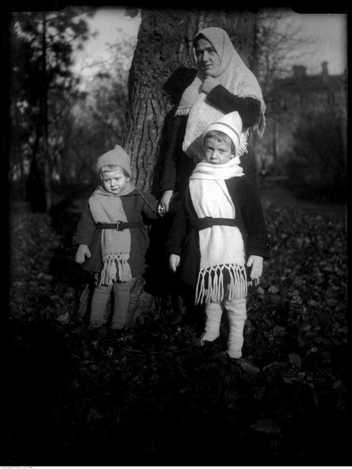 Narcyz Witczak-Witaczyński - Dzieci pułkownika Józefa Szostaka (107-80-2)