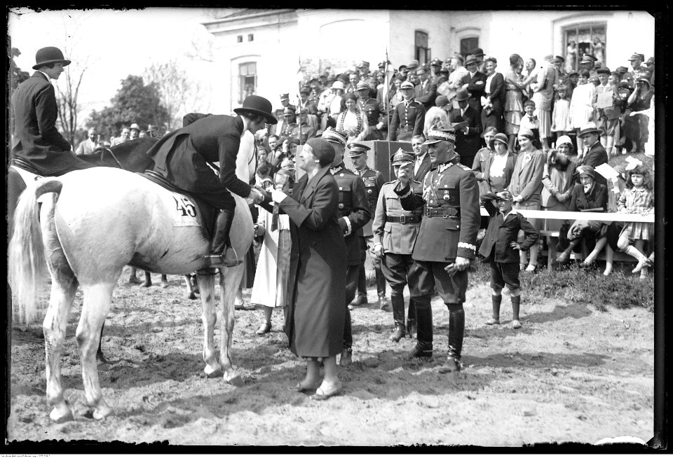 Narcyz Witczak-Witaczyński - Konkursy hippiczne Rodziny Wojskowej (107-364-3)
