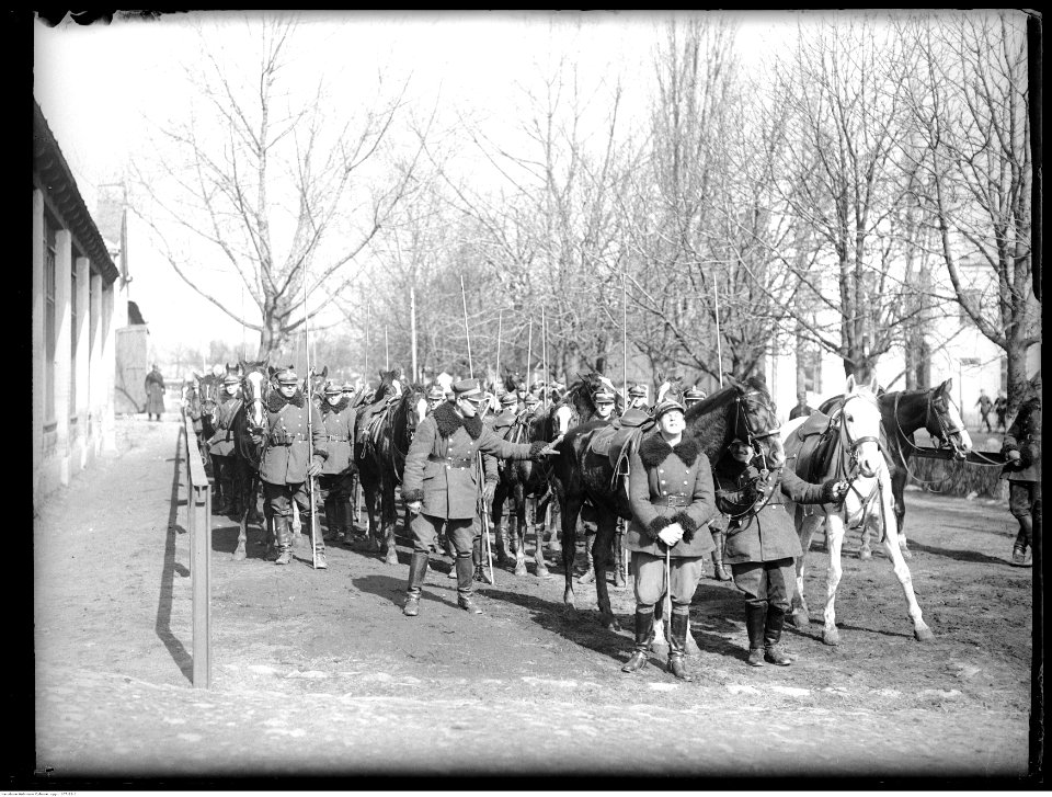 Narcyz Witczak-Witaczyński - Koszary przy ul. Huzarskiej w Warszawie - fotografie sytuacyjne (107-86-1)