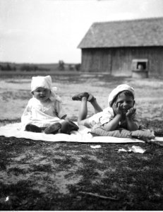 Narcyz Witczak-Witaczyński - Dzieci (107-1037-1)