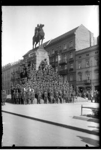Narcyz Witczak-Witaczyński - Koncentracja kawalerii w Krakowie z okazji 250 rocznicy Odsieczy Wiedeńskiej (107-594-1)