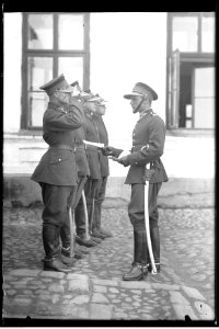 Narcyz Witczak-Witaczyński - Niedziela w wojsku (107-360-6)