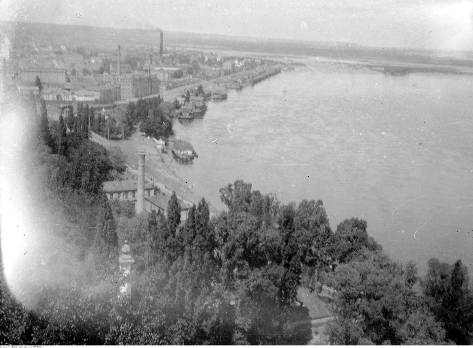Narcyz Witczak-Witaczyński - Nierozpoznane miasto (107-1016-1)