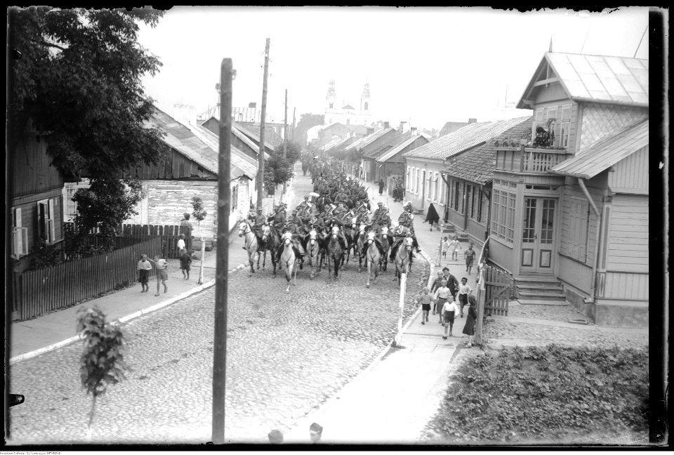 Narcyz Witczak-Witaczyński - Odjazd płk. Adama Zakrzewskiego po odejściu ze stanowiska dowódcy 1 Pułku Strzelców Konnych (107-816-3)