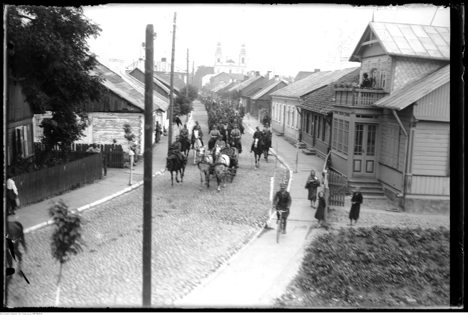 Narcyz Witczak-Witaczyński - Odjazd płk. Adama Zakrzewskiego po odejściu ze stanowiska dowódcy 1 Pułku Strzelców Konnych (107-816-4)