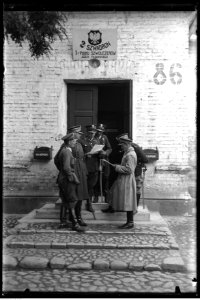 Narcyz Witczak-Witaczyński - Oficerowie 2 Szwadronu 1 Pułku Szwoleżerów w koszarach przy ulicy 29 Listopada w Warszawie (107-187-6)