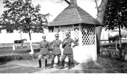 Narcyz Witczak-Witaczyński - Oficerowie w koszarach Szwadronu Przybocznego Prezydenta Rzeczypospolitej (107-1053-1)