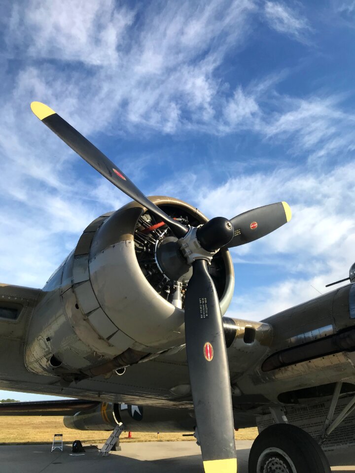 Flying fortress boeing b-17 propeller