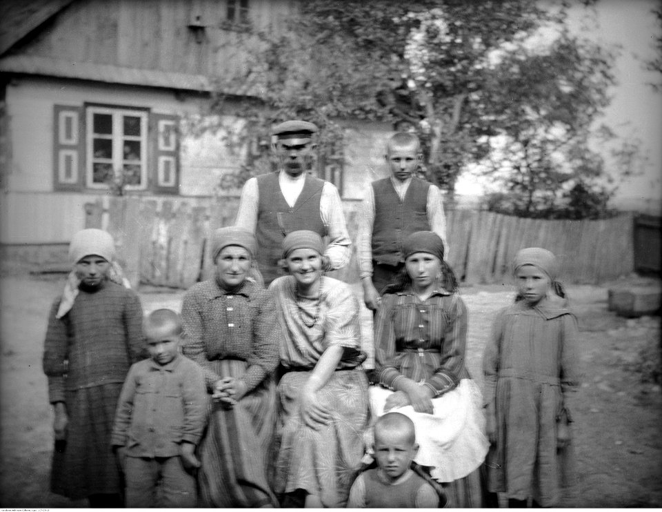 Narcyz Witczak-Witaczyński - Pobyt Szwadronu Przybocznego Prezydenta Rzeczypospolitej w rejonie Lasomina w związku z letnim wypasem koni (107-29-19)