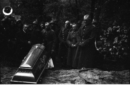 Narcyz Witczak-Witaczyński - Pogrzeb z udziałem wojska (107-1036-7)