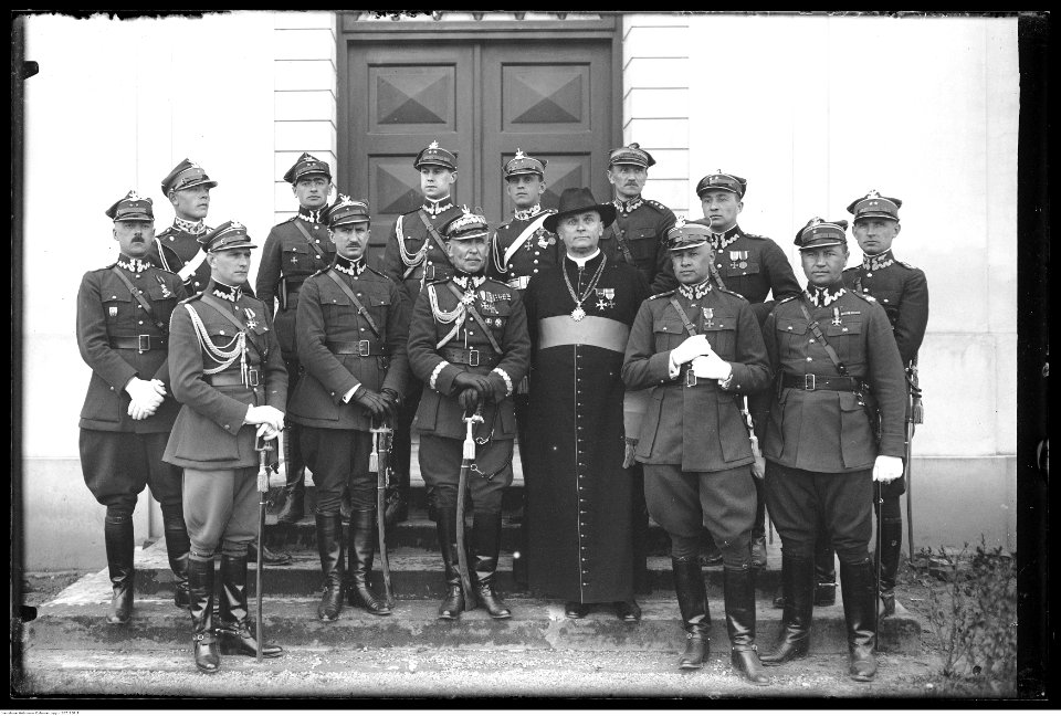 Narcyz Witczak-Witaczyński - Pożegnanie w Oddziale Przybocznym Prezydenta RP przechodzącego w stan spoczynku gen. Mariusza Zaruskiego (107-108-1)