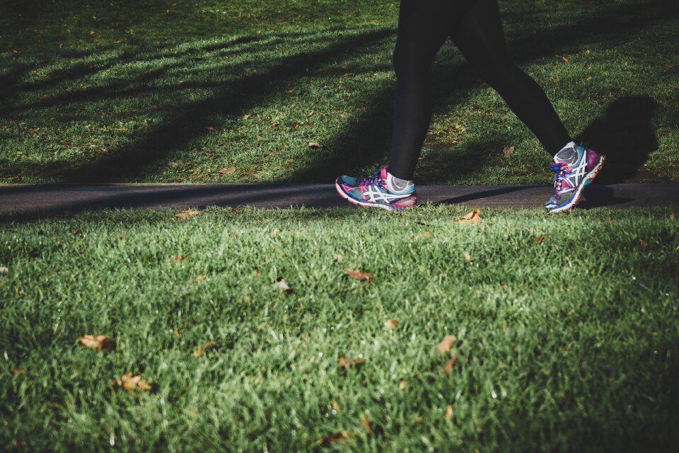 Rubber shoes exercise run