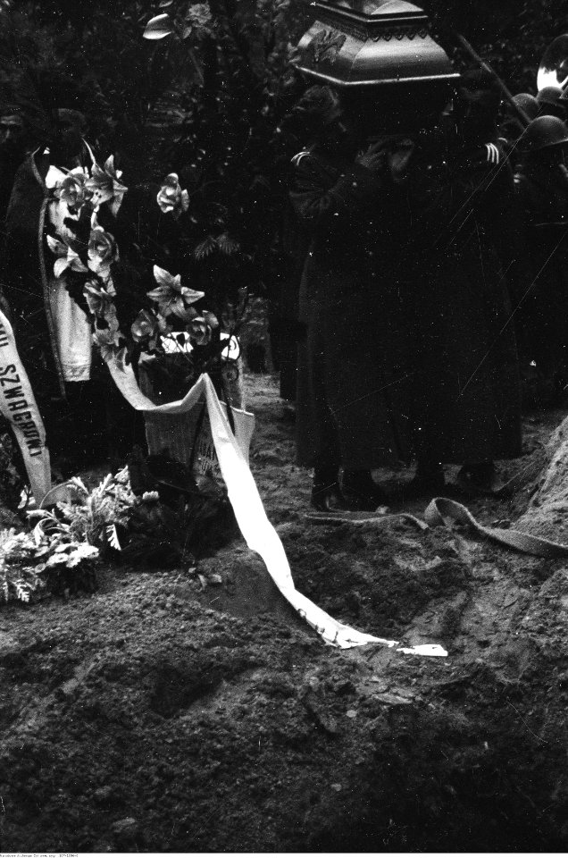 Narcyz Witczak-Witaczyński - Pogrzeb z udziałem wojska (107-1036-6)