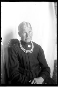Narcyz Witczak-Witaczyński - Starsza kobieta (107-182-1)