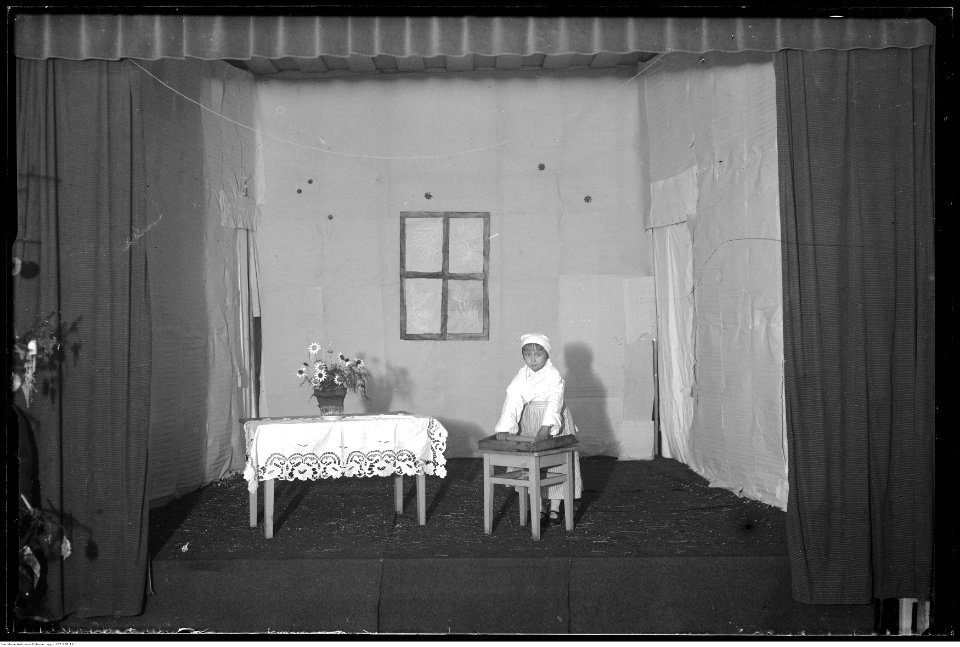 Narcyz Witczak-Witaczyński - Teatrzyk w przedszkolu Rodziny Wojskowej w Garwolinie (107-608-10)