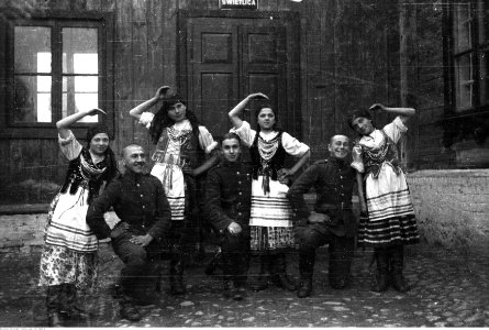 Narcyz Witczak-Witaczyński - Uroczystość folklorystyczna w Garwolinie (107-1106-3)