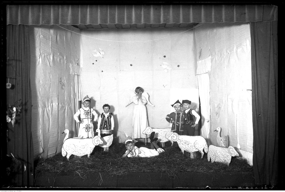 Narcyz Witczak-Witaczyński - Teatrzyk w przedszkolu Rodziny Wojskowej w Garwolinie (107-608-1)