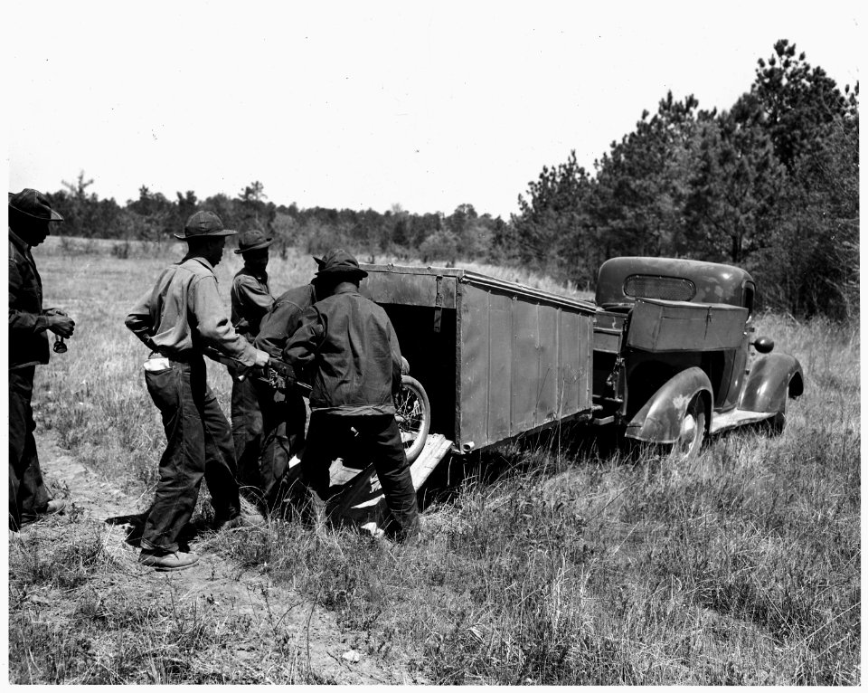 Newberry County, South Carolina. Hot Shot fire crew from CCC Camp F-6 unloading Allegheny fire li . . . - NARA - 522797
