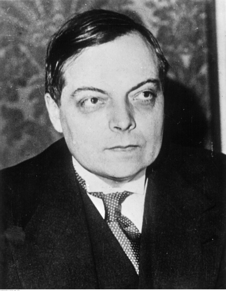 Noel Leon (2-309)