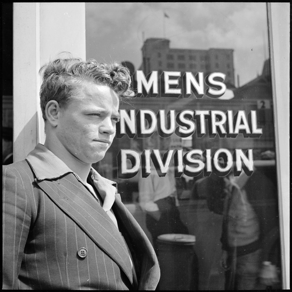 Oakland, California. Lockheed Testing Program. Standing outside the Oakland office of the State Department of... - NARA - 532191
