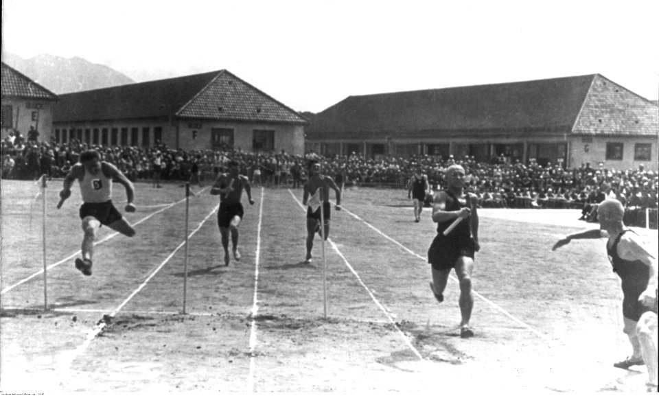 Obóz dla jeńców wojennych w Murnau (2-140)