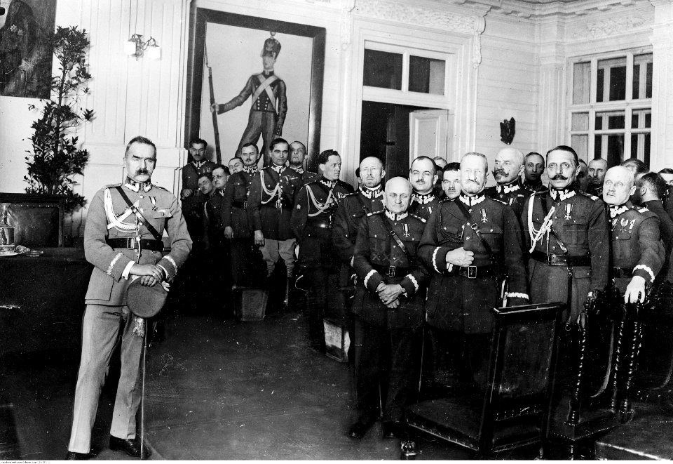 Odczyt marszałka Józefa Piłsudskiego dotyczący Powstania styczniowego, wygłoszony w Szkole Podchorążych w Warszawie (22-250)