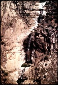 ONE OF THE WATERFALLS ALONG THE UPPER KINGS RIVER IN AN INACCESSIBLE GORGE. A DAM IS PROPOSED FOR - NARA - 542698