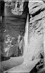 Outlet, Surprise Valley. About 10 miles above the mouth of Kanab Canyon, Arizona. (Thompson Valley Outlet). Old No.... - NARA - 517803