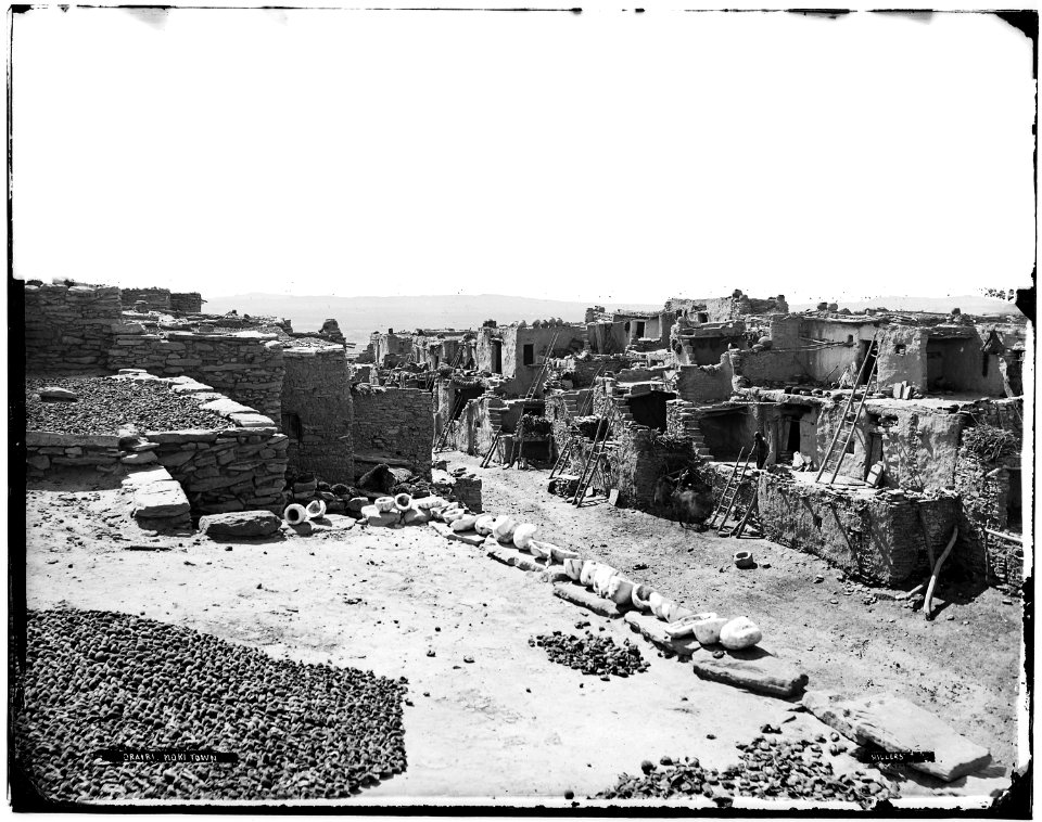 Oraibi, Mokitown. Arizona. A Hopi town - NARA - 523734