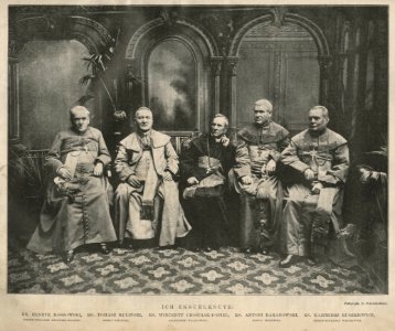 Pamiątka. Ich ekscelencye - ks. Henryk Kossowski, ks. Tomasz Kuliński, ks. Wincenty Chościak-Popiel, ks. Antoni Baranowski, ks. Kazimierz Ruszkiewicz (52681)