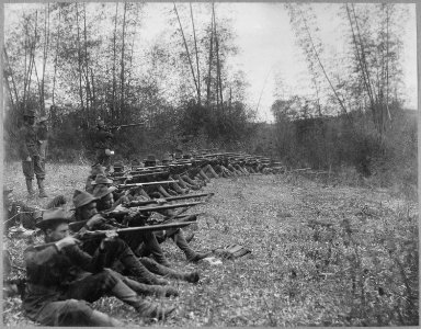 Pasig. Oregon Volunteer Infantry on firing line, March 14, 1899., 03-14-1899 - NARA - 530692