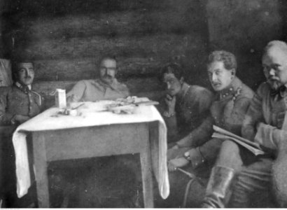 Oficerowie legionowi podczas pobytu na Wołyniu (22-137)