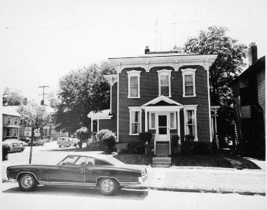Photograph of 330 Washington Street, SE, Grand Rapids, Michigan - NARA - 186960 photo