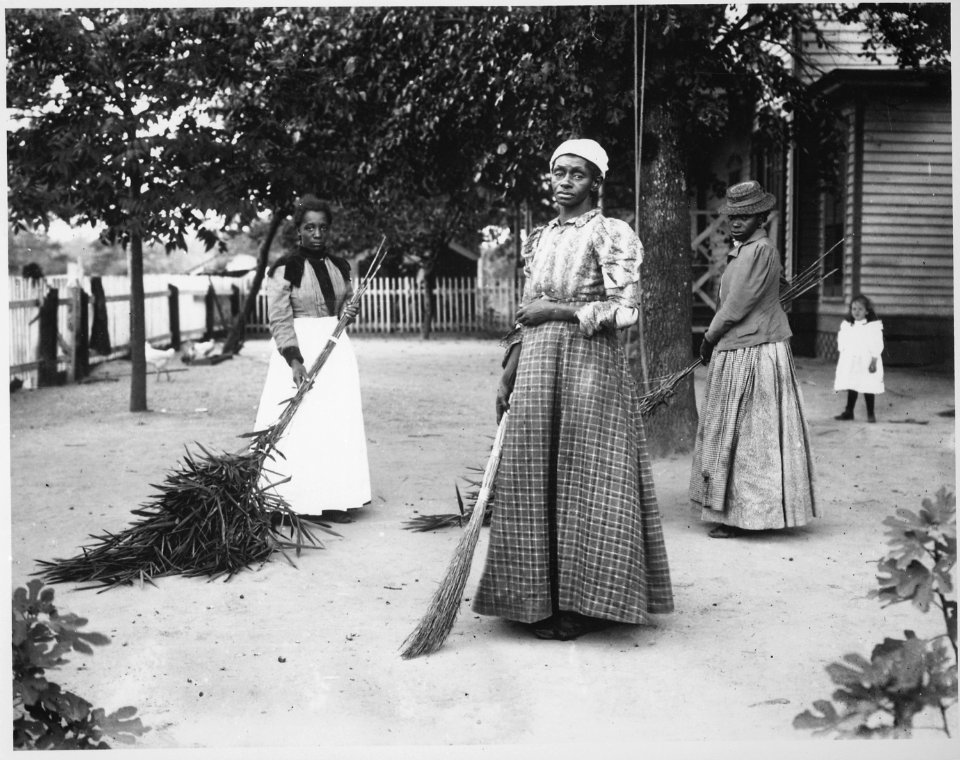 Photograph of African-American Women with Brooms of Bambusa - NARA - 521043