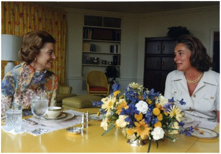 Photograph of Betty Ford and Mrs. Nelson A. (Happy) Rockefeller Talking in the Solarium - NARA - 186763