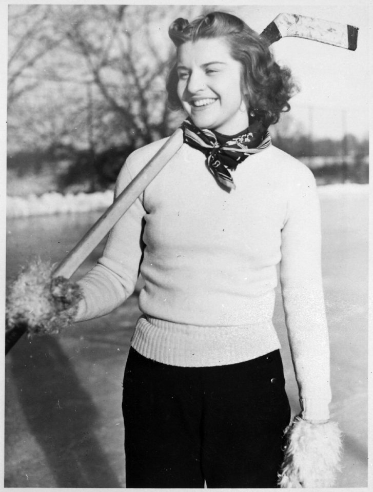 Photograph of Betty Bloomer at the Kent Country Club, Grand Rapids, Michigan - NARA - 186847