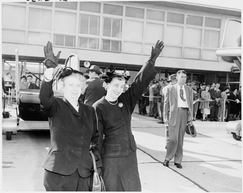 Photograph of First Lady Bess Truman and Margaret Truman waving goodbye to the President as he leaves Washington... - NARA - 200244