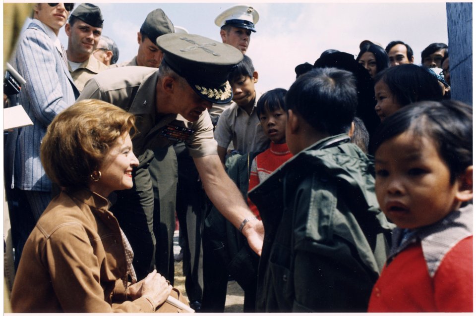Photograph of First Lady Betty Ford Meeting with Vietnamese Refugee Children at Camp Pendleton, California - NARA - 186808