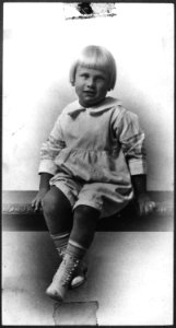 Photograph of Gerald R. Ford, Jr. - NARA - 186912