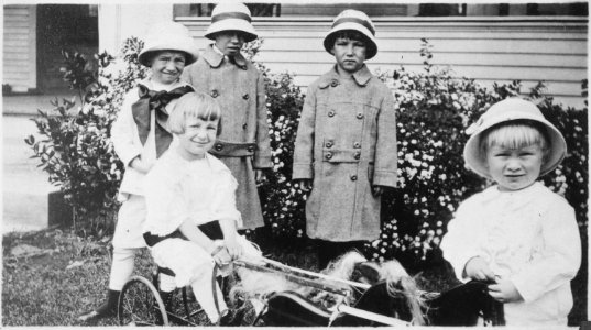 Photograph of Gerald R. Ford, Jr., with his Cousins Gardner and Adele James and Two Unidentified Girls - NARA - 186923