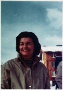 Photograph of Mrs. Betty Ford at Boyne Mountain, Michigan - NARA - 186973
