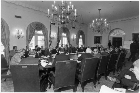 Photograph of President Gerald R. Ford Participating in a Meeting with his Cabinet in the Cabinet Room - NARA - 186791 photo