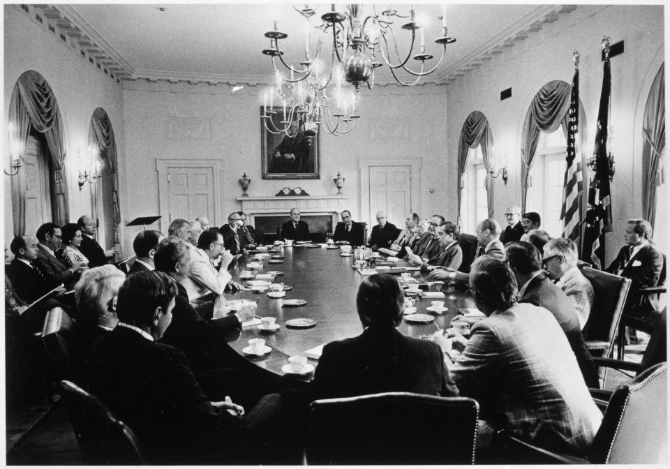 Photograph of President Richard M. Nixon Conducting a Meeting with Members of the Republican Congressional Leadership... - NARA - 187018