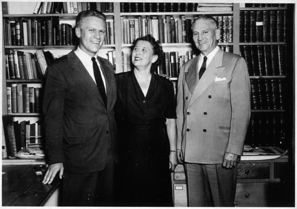 Photograph of Gerald R. Ford, Jr., with his Parents Mr. and Mrs. Gerald R. Ford, Sr., while Celebrating his Victory... - NARA - 187007